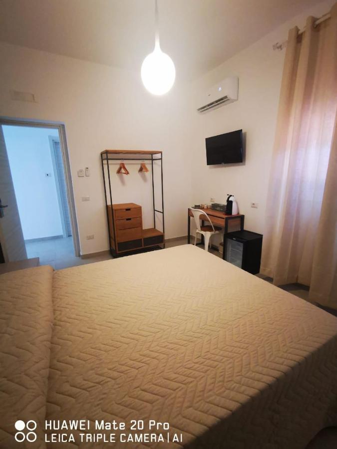 Costa Merlata Suite B&B Ostuni Вилланова-ди-Остуни Экстерьер фото